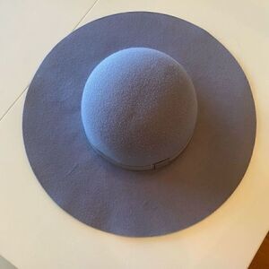 𝅺womens gray blocked floppy‎ hat
new with tags